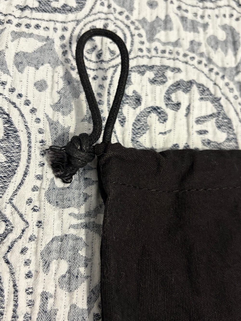 rag & bone Black Drawstring Logo Pouch - Picture 4 of 4
